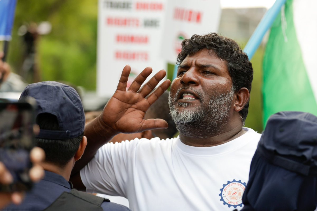 Bodu Kanneli Masveringe union- BKMU (@fishermensunion) on Twitter photo Our ExCom member Beyya raised his voice in protest against the brutal police actions that attempted to stop our peaceful May 1, 2025 march. He also called for sustainable prices to support a sustainable catch”
#fairprice
#WorkersRights #MayDay2025 #MaldivesWorkersUnite
<a href="/iufap/">IUF Asia/Pacific</a> Our ExCom member Beyya raised his voice in protest against the brutal police actions that attempted to stop our peaceful May 1, 2025 march. He also called for sustainable prices to support a sustainable catch”
#fairprice
#WorkersRights #MayDay2025 #MaldivesWorkersUnite
<a href="/iufap/">IUF Asia/Pacific</a>