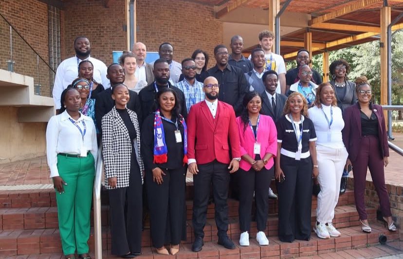 KAS_PolDiSSA (@kas_poldissa) on Twitter photo This week, our scholars received a surprise visit by the Deputy Min of Transport <a href="/MkhulekoHlengwa/">Mkhuleko Hlengwa MP</a> 🇿🇦. He shared his personal experience coming up in politics as a young politician. Discussed the challenges he faced and how to overcome them, inspiring KASYP scholars. This week, our scholars received a surprise visit by the Deputy Min of Transport <a href="/MkhulekoHlengwa/">Mkhuleko Hlengwa MP</a> 🇿🇦. He shared his personal experience coming up in politics as a young politician. Discussed the challenges he faced and how to overcome them, inspiring KASYP scholars.