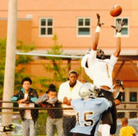 Lansing Waverly Football (@footballwaverly) on Twitter photo Former Warrior Spotlight:
Kenny Brewer '18
-Central Michigan WR '20-'23
-Valparaiso '18-'19
-Played in 47 career games
-Started on multiple Special Teams
-Averaged 12 yds/rec Sr year
-Currently playing for Billings Outlaws
-BA in Comp Science
-All-State in Track
<a href="/CMU_Football/">Central Michigan Football</a> Former Warrior Spotlight:
Kenny Brewer '18
-Central Michigan WR '20-'23
-Valparaiso '18-'19
-Played in 47 career games
-Started on multiple Special Teams
-Averaged 12 yds/rec Sr year
-Currently playing for Billings Outlaws
-BA in Comp Science
-All-State in Track
<a href="/CMU_Football/">Central Michigan Football</a>