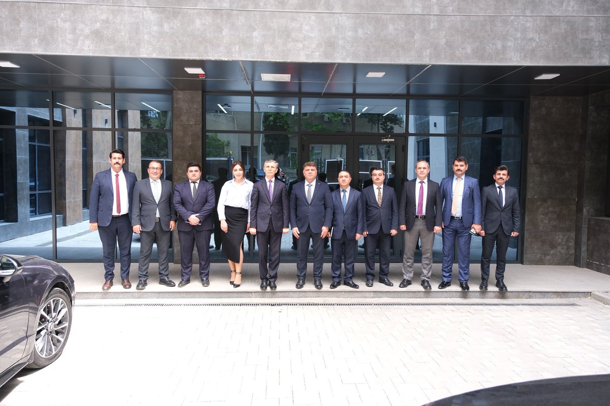 Dr. İlyas Bozkurt ve Heyetinden Azerbaycan Milletvekili Zahid Oruc’a Ziyaret!

Azerbaycan temasları kapsamında Dr. İlyas Bozkurt ve beraberindeki heyet, Azerbaycan Milli Meclisi Milletvekili ve Sosial Tədqiqatlar Mərkəzi Yönetim Kurulu Başkanı Zahid Oruc’u, Bakü’de faaliyet