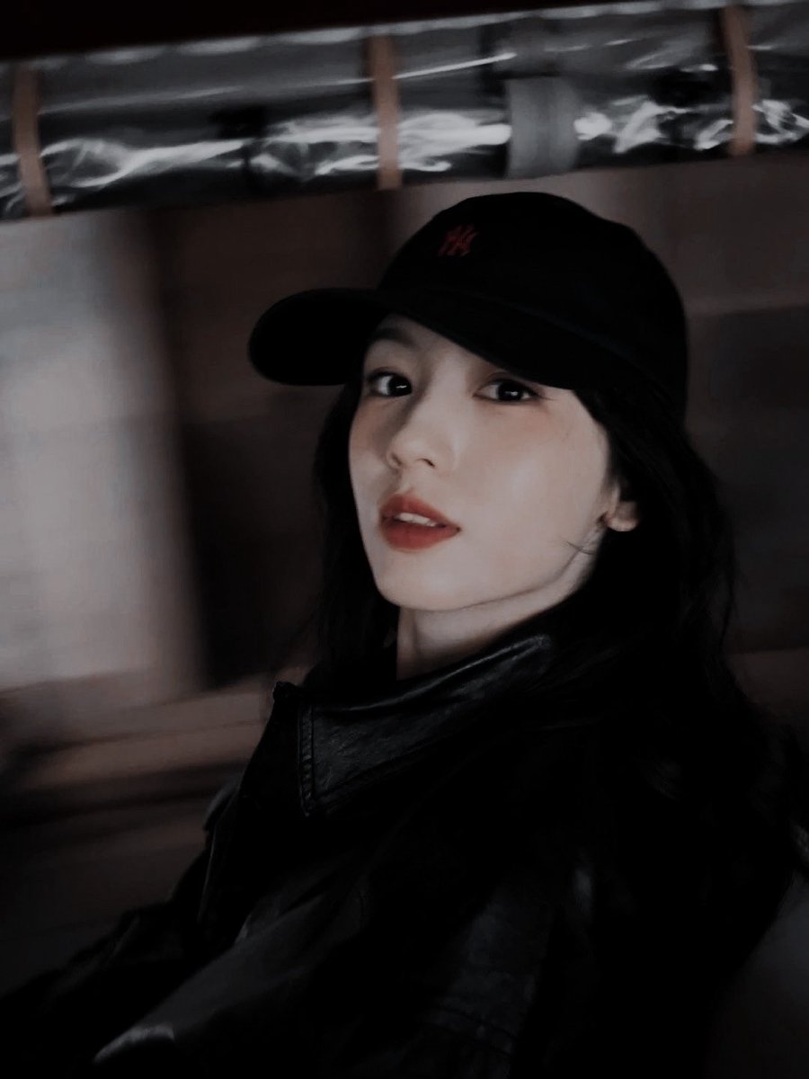 趙𝐺𝑅𝐼𝑆𝐿𝐴. tweet media