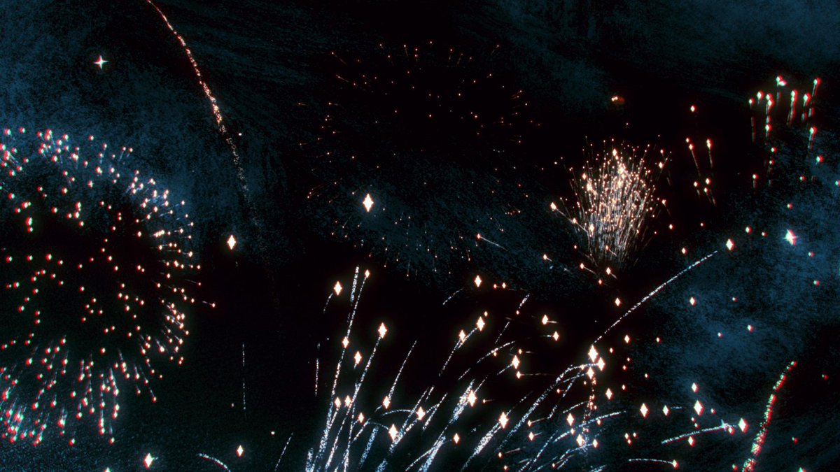 뮤비 콘티 및 애니파트 연출, 캐릭터, 애니메이팅을 맡아 제작하였습니다. 
오랜만에 그리즈펜슬을 쓸 수 있어 정말 즐거운 작업이었어요! 
#blender3d #blender #greasepencil