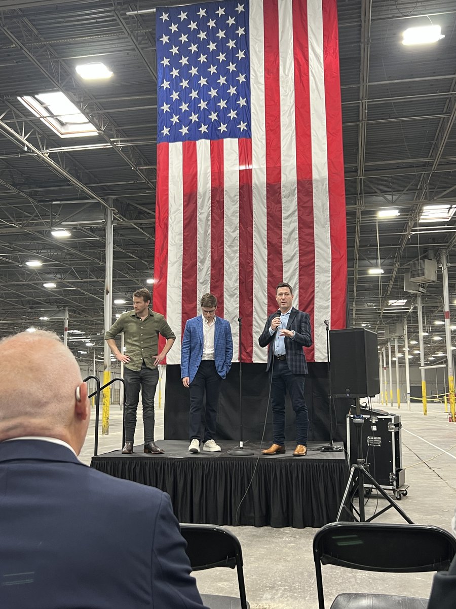 Come join us <a href="/UNION_Prime/">UNION</a>   Building the new defense prime in Dallas, Tx.
Make America Lethal Again....

Job postings -

industrion.co/company/union-…