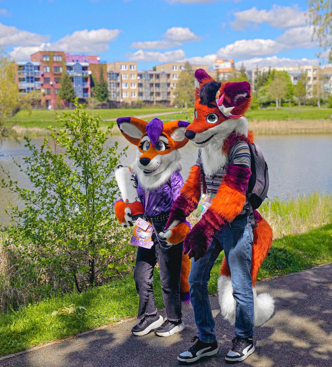 I love this kind of weather💙🌿☀️🦊
It is perfect for outings, and I enjoyed this one a lot😊💜
Have a nice day and of course happy #FursuitFriday 🌸

📸 Photographer: rynox_cz (IG)
✂️ My fursuit: colorfur_floppa (IG)

#furry #furries #furryfandom #furryphotos