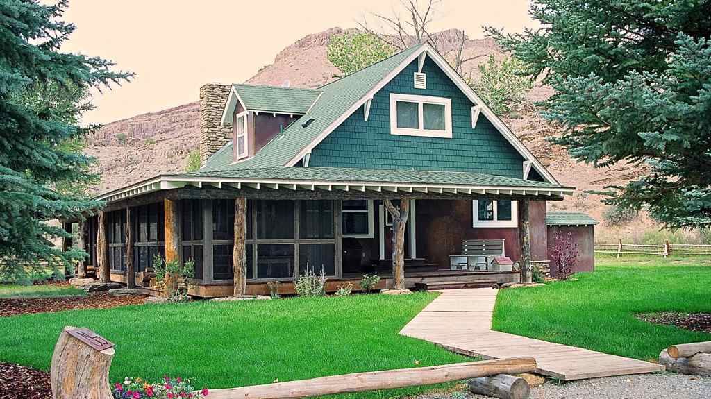 homebuildersmt's tweet image. 🏠🌟 At the heart of every great home is quality construction. That's why we take pride in building homes that are not only beautiful but also built to last. #qualityconstruction #homebuilding #enduringdesign