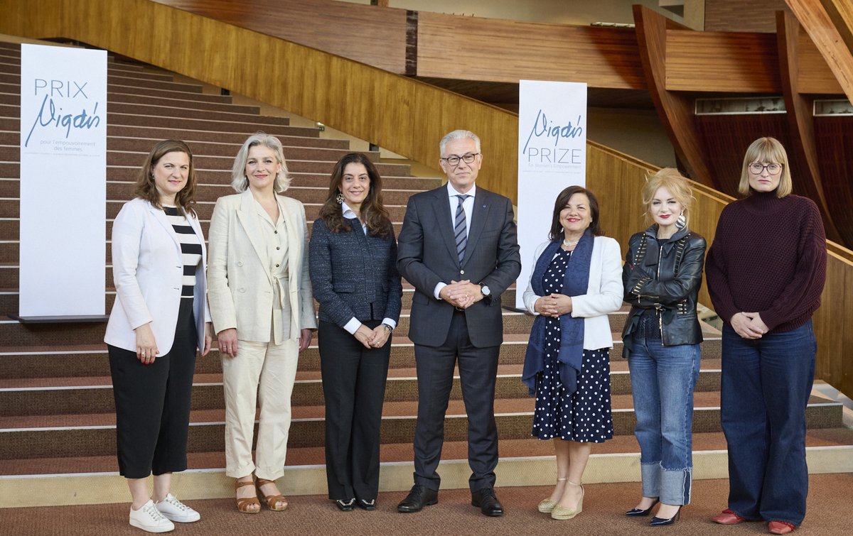 PACE_Equality (@pace_equality) on Twitter photo 📣Congratulations to the three outstanding nominees shortlisted for the 2025 #VigdísPrize:
🏆 <a href="/GreenGirlsORG/">Green Girls Organisation</a>, Cameroon
🏆Gisèle Pelicot, France
🏆<a href="/palwomensun/">women of sun</a>, Palestine
🏅The overall winner will be revealed on 23 June.
🔎pace.coe.int/en/news/9875/t… 📣Congratulations to the three outstanding nominees shortlisted for the 2025 #VigdísPrize:
🏆 <a href="/GreenGirlsORG/">Green Girls Organisation</a>, Cameroon
🏆Gisèle Pelicot, France
🏆<a href="/palwomensun/">women of sun</a>, Palestine
🏅The overall winner will be revealed on 23 June.
🔎pace.coe.int/en/news/9875/t…