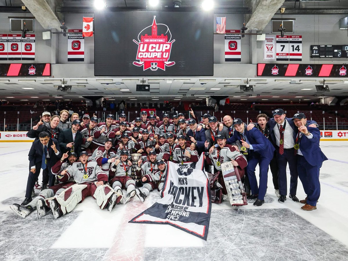 🏒 The uOttawa Men's Hockey team recently won their first-ever U SPORTS championship and we're proud to share that Kaleb Dahlgren was part of their journey!

Coach Grandmaître: “You had a huge part in this. Keep inspiring others.” 🏆 #KeynoteSpeaker talentbureau.com/speaker/kaleb-…