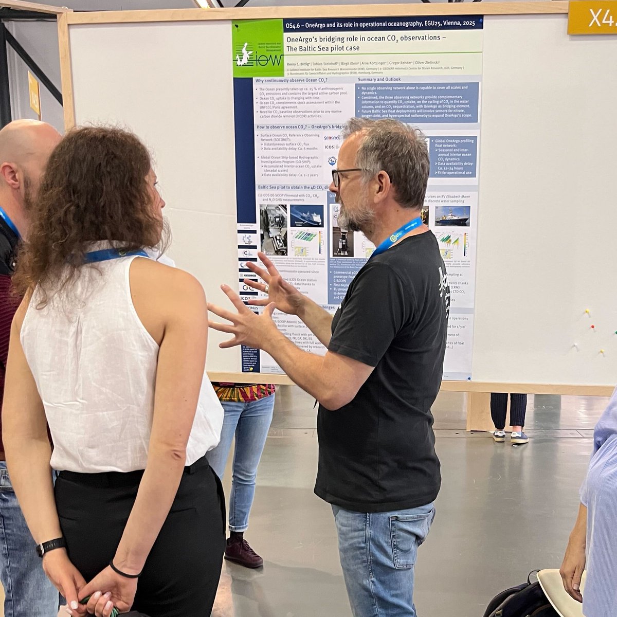 GeorgeEUproject's tweet image. Great poster by GEORGE partners Leibniz-Institute for Baltic Sea Research Warnemünde (IOW), @GEOMAR_en and colleagues at #EGU25: OneArgo’s bridging role in ocean CO2 observations – The Baltic Sea pilot case.
See the full abstract: meetingorganizer.copernicus.org/EGU25/EGU25-16…