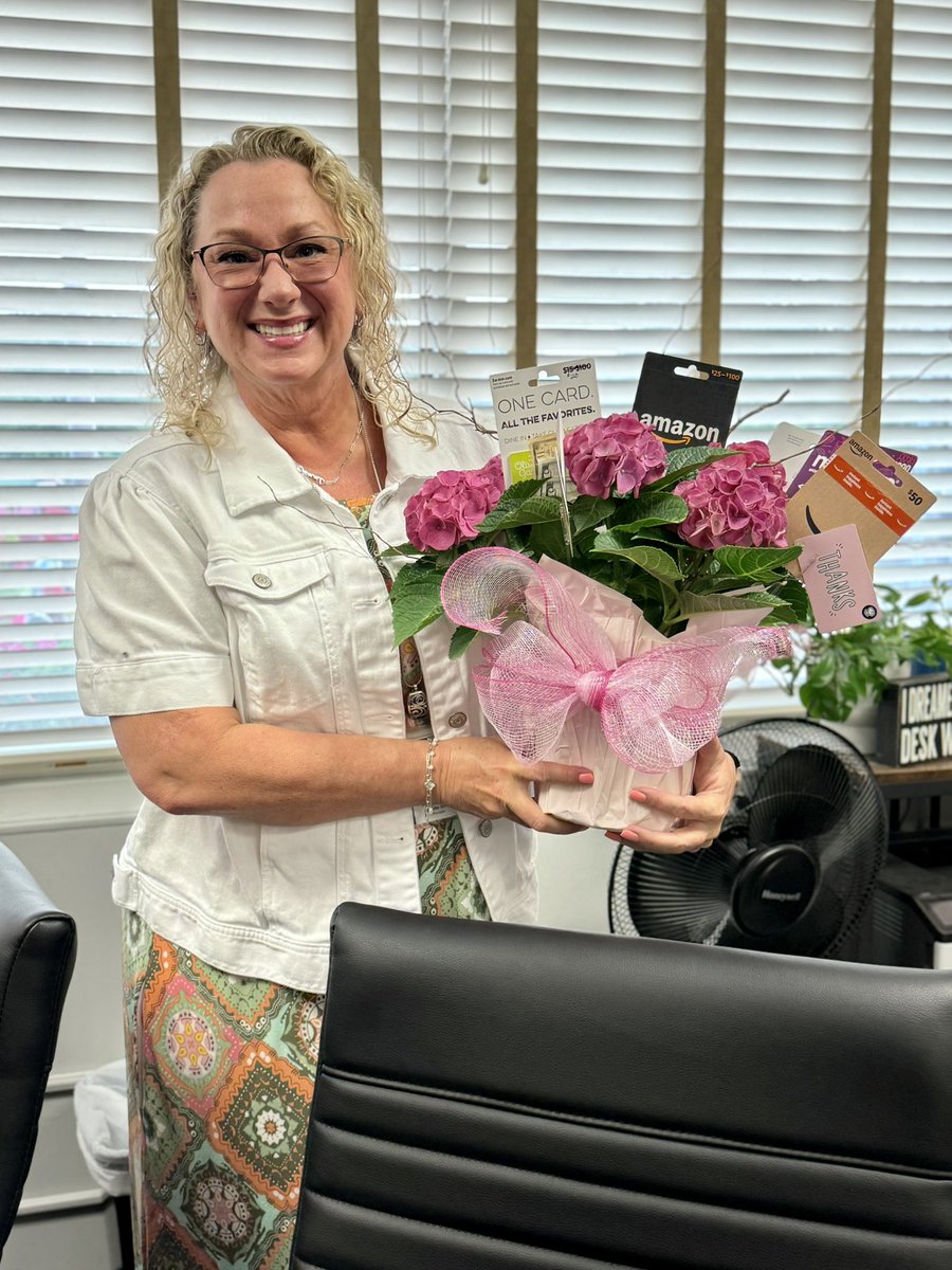 Happy #NationalPrincipalsDay! Thursday we celebrated our incredible leader, Jenni Smith — a true champion for students, staff, and our community. Thank you for your dedication, heart, and inspiring leadership. We’re so lucky to have you! <a href="/rucoschools/">Rutherford County Schools</a> #LeadershipMatters