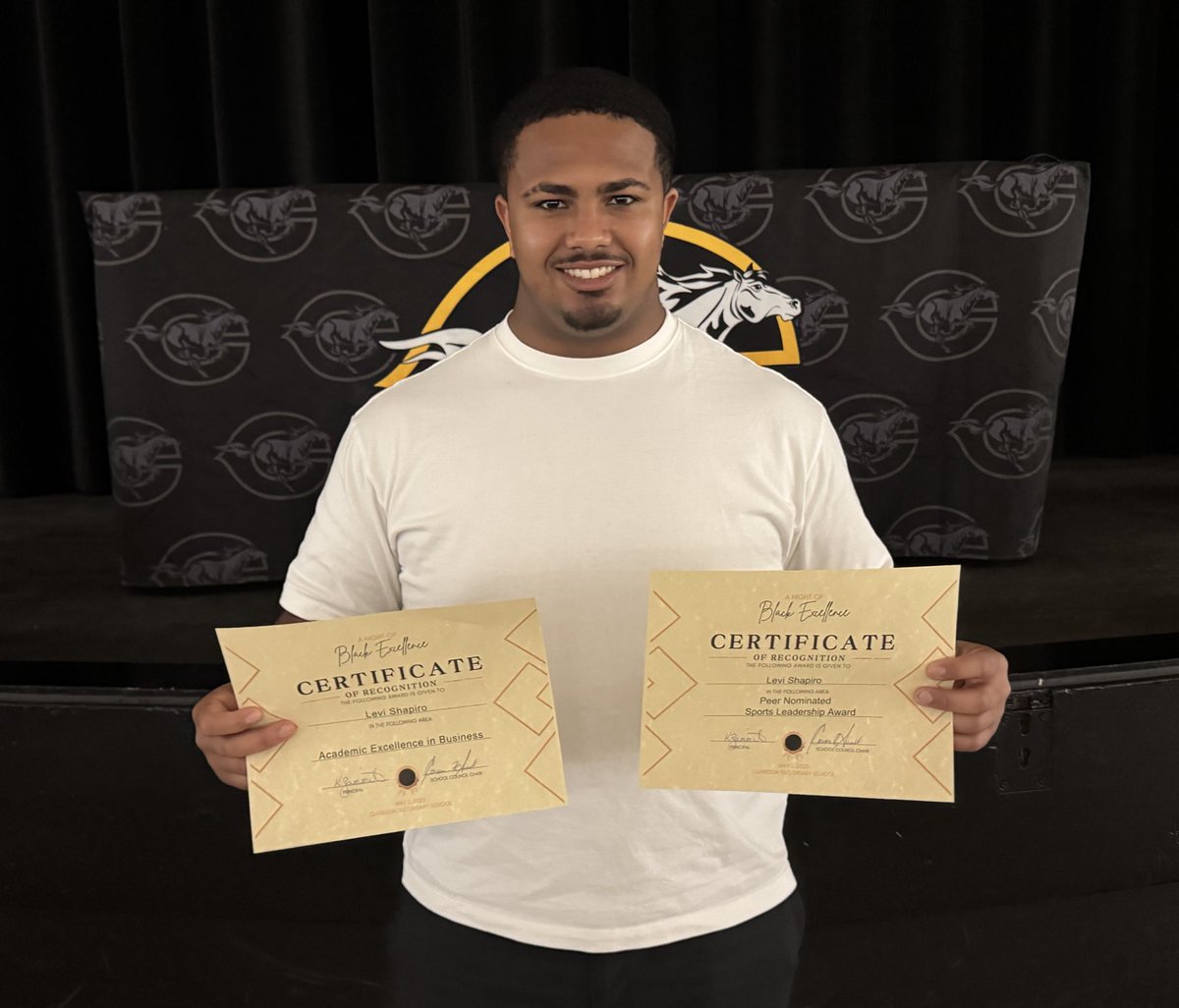 Levi Shapiro (@levi_shapiro07) on Twitter photo Thankful to receive the Sports Leadership Award and the Academic Excellence in Business Award at Clarkson’s Night of Black Excellence
<a href="/clarksoncharger/">clarksonchargers</a>
<a href="/FootballNorthca/">Football North 🇨🇦</a> <a href="/coachlalonde_/">Jamie Lalonde</a> <a href="/Flightclub1/">Flight Club Academy</a> <a href="/CoachLukings/">Zack Lukings</a> <a href="/_coach_garcia/">Edgar García</a> <a href="/_CoachLeroy/">Coach Leroy (EDP)</a> Thankful to receive the Sports Leadership Award and the Academic Excellence in Business Award at Clarkson’s Night of Black Excellence
<a href="/clarksoncharger/">clarksonchargers</a>
<a href="/FootballNorthca/">Football North 🇨🇦</a> <a href="/coachlalonde_/">Jamie Lalonde</a> <a href="/Flightclub1/">Flight Club Academy</a> <a href="/CoachLukings/">Zack Lukings</a> <a href="/_coach_garcia/">Edgar García</a> <a href="/_CoachLeroy/">Coach Leroy (EDP)</a>