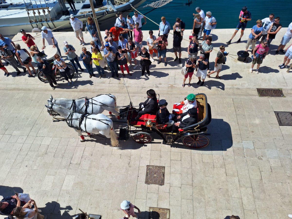 Today, a reenactment of Emperor Franz Joseph's arrival on the island of Lošinj was held right in front of our museum, with speeches delivered from our balcony.