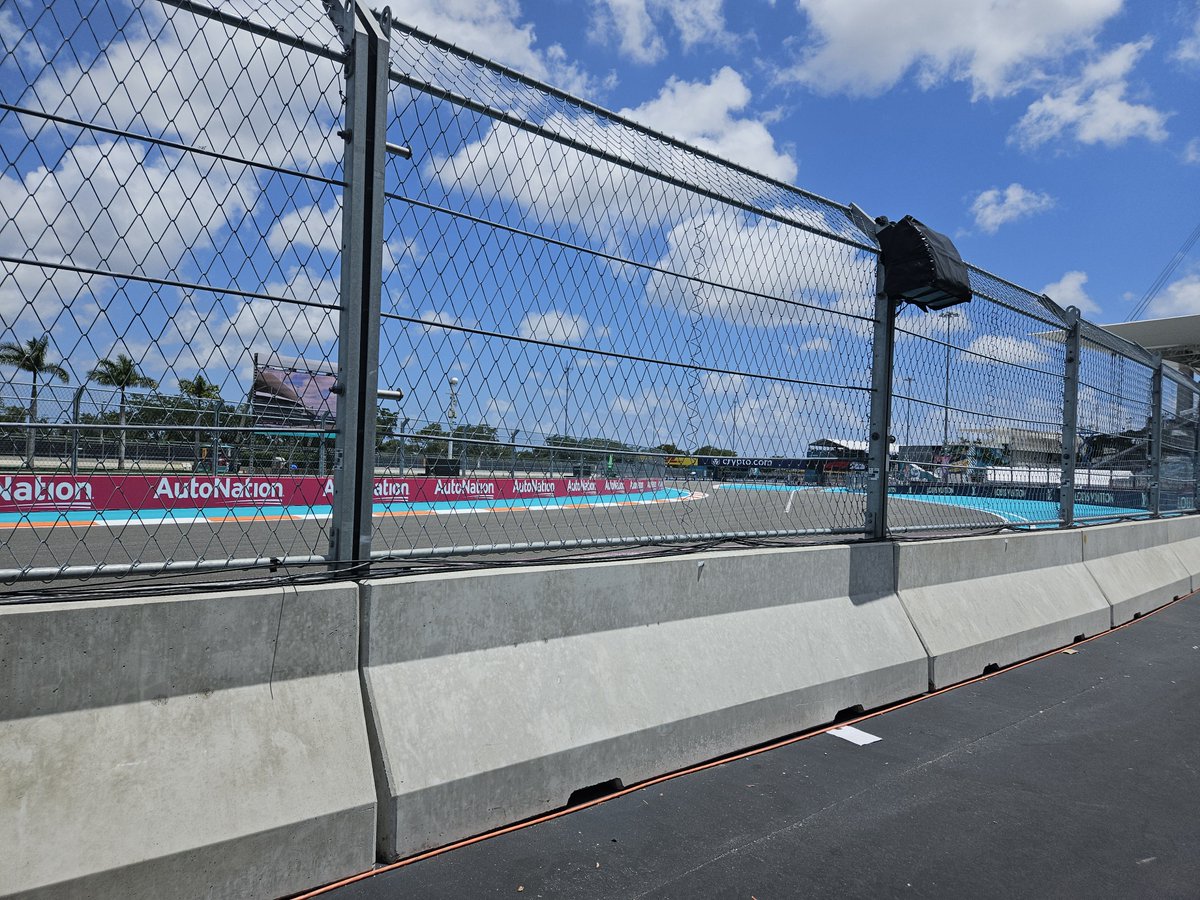 The <a href="/f1miami/">F1 Miami Grand Prix</a> is just around the corner!

Geobrugg representatives Tien Nguyen and Marty Hunt are on-site and will be able to discuss the solutions at the Florida circuit. Come say hi!

#Safety #Motorsport