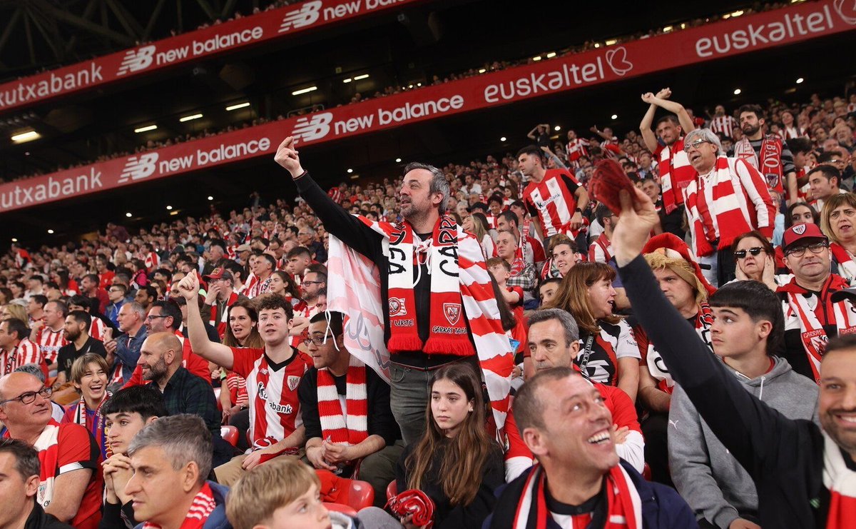 Ah, que ara resulta que ens hem de sentir malament pel Bilbao i no podem alegrar-nos de que el Manchester United li clavi un 0-3 a aquesta gent a San Mamés.

Doncs no, mira. Tant de bo un altre 3-0 a Old Trafford i cap a caseta.