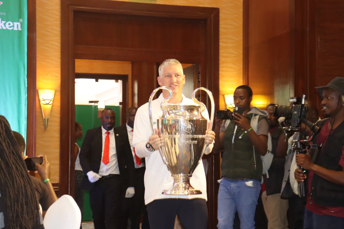 JKRaminya's tweet photo. UEFA Champions League Trophy presented by @BSchweinsteiger
#UCL #ChampionsLeagueTrophyTour #KTRL https://t.co/6MBXaqG9HW