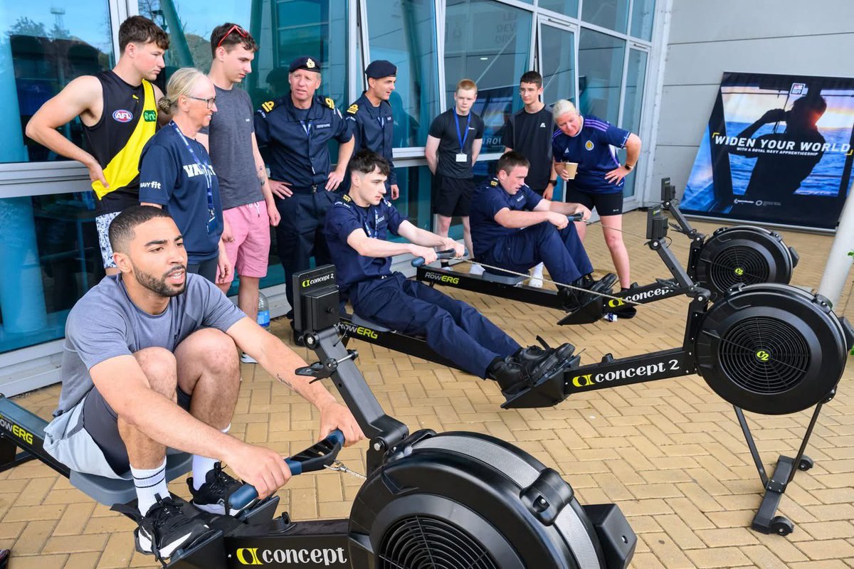 HMS_Collingwood's tweet image. This wasn’t just a challenge.

It was a tribute to those who stood strong in 1940, and to the spirit that still unites us today.

Every kilometre rowed was a reminder of our shared history and the strength of our community.

#Dunkirk85 #CharityRow #CommunityInAction #VEDay80