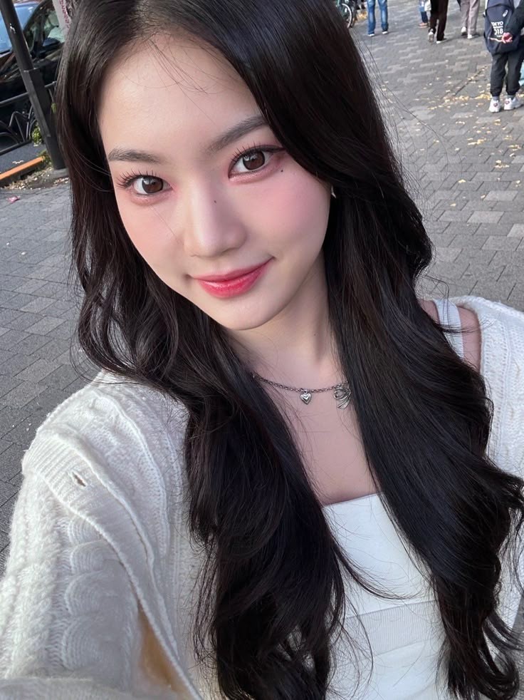 nattawimn's tweet photo. Round 2 Answer: Isa and Minju

Congrats 
@Mindjupark 100
@INYQUP 90
@johnnieyjsuh 80
@songkanmg 70
@Gawonny 60
@leehamns 50
@seongihoon 40

Next question in 5 minutes https://t.co/DL3hqzTUdA