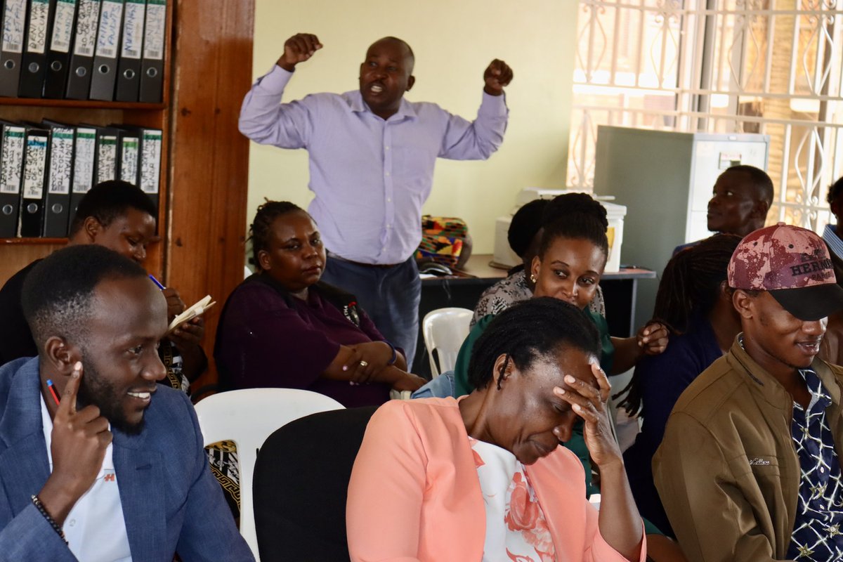 DENIVA_official's tweet image. Ongoing at DENIVA offices is the training of the chairpersons of Board of Directors of different organizations about the Board Charter and especially roles of the Board to an organization.
#CSOsustainability
#CSOstrengthening
#CSOcompliance 
#CSO