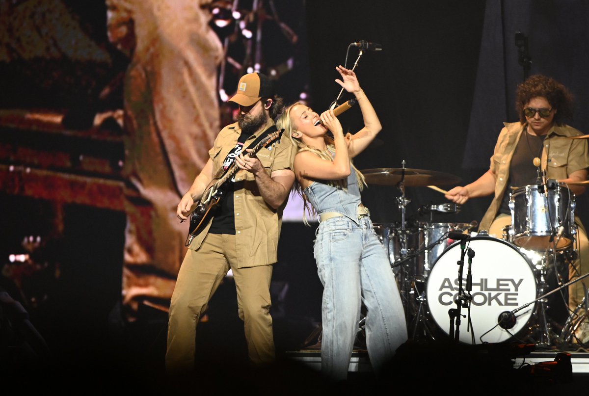 Bryce Jordan Center (@jordancenter) on Twitter photo What 👏 A 👏 Night 👏! Thank you, <a href="/kanebrown/">Kane Brown</a>, <a href="/ScottyMcCreery/">Scotty McCreery</a>, <a href="/theashleycooke/">Ashley Cooke</a> and Katelyn Brown for lighting up the #JordanCenter! Thank you, AEG for bringing The High Road Tour to State College! 📷 What 👏 A 👏 Night 👏! Thank you, <a href="/kanebrown/">Kane Brown</a>, <a href="/ScottyMcCreery/">Scotty McCreery</a>, <a href="/theashleycooke/">Ashley Cooke</a> and Katelyn Brown for lighting up the #JordanCenter! Thank you, AEG for bringing The High Road Tour to State College! 📷