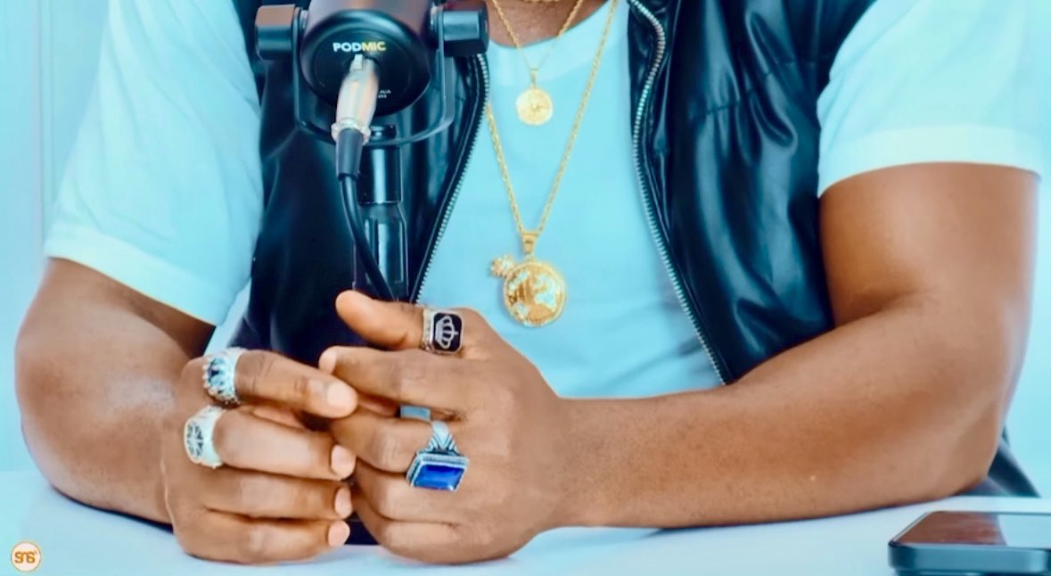 ten_ballz's tweet image. #tenballz #newpic #tenballzongoogle #tenballznairobi #tenballzontitter #tenballzonx #trendingpictures  #BloodMoney