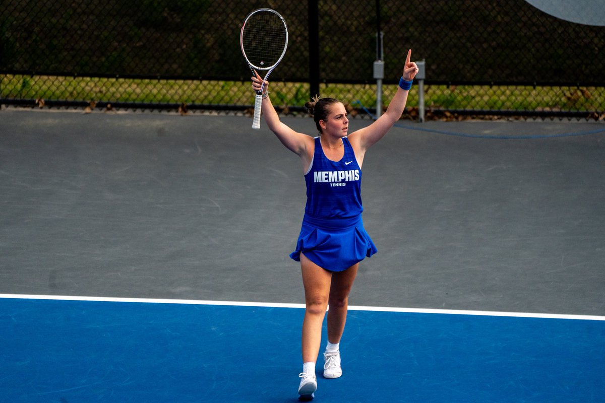 Memphis Tigers (@tigersathletics) on Twitter photo Good luck to our <a href="/UofMTennis/">Memphis Tennis</a> ladies as they take on USC in the first round of the NCAA Tournament πΎβοΈ
Keep up with all the action β¬οΈ
πΊ gotigersgo.me/42WLBdv
π gotigersgo.me/43ax4Mq Good luck to our <a href="/UofMTennis/">Memphis Tennis</a> ladies as they take on USC in the first round of the NCAA Tournament πΎβοΈ
Keep up with all the action β¬οΈ
πΊ gotigersgo.me/42WLBdv
π gotigersgo.me/43ax4Mq