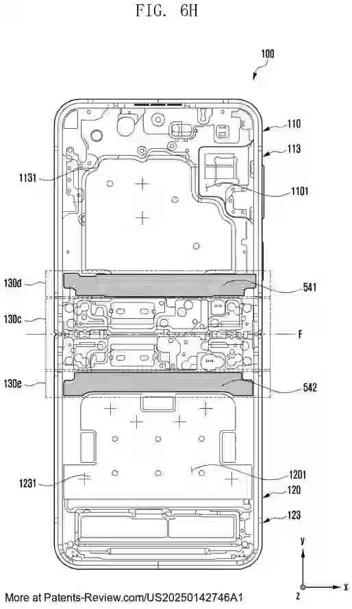 PatentPulse's tweet image. Samsung's latest patent application #US20250142746A1 reveals an #ElectronicDevice with a #FlexibleDisplay. It features dual housings connected by a hinge, allowing it to fold along an axis. The display includes a window layer, display panel, support plate with patterns, and