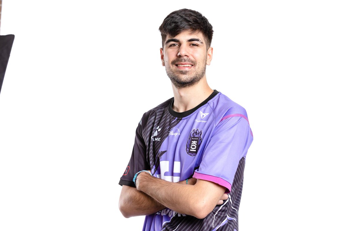 bann_dev's tweet image. Debí tirar más fotos de cuando te tuve