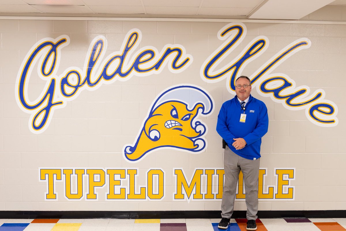TupeloMiddle's tweet image. Happy Principal’s Day to our very own Mr. Enis! Thank you for your dedication to making TMS the best! 🌊💛