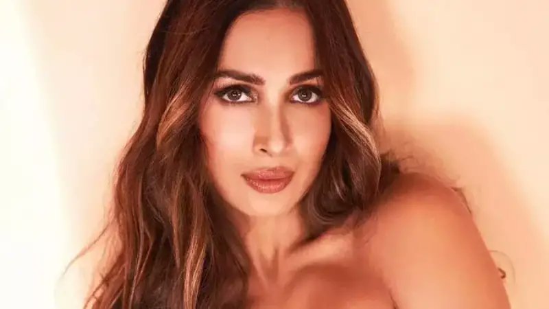 মালাইকার বিরুদ্ধে গ্রেপ্তারি পরোয়ানা জারি