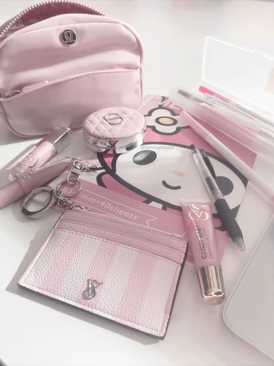 vly ୨୧ tweet media