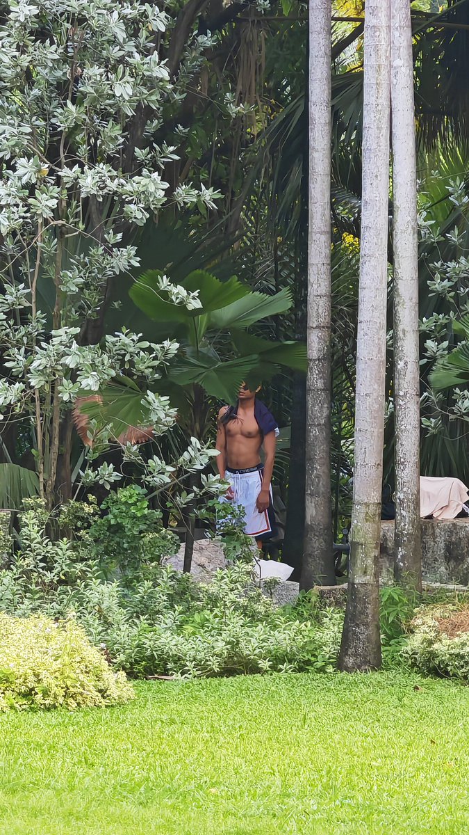 Nine_K_8 tweet media