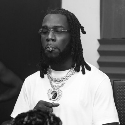 Johnnyescoba's tweet photo. ๐จโ ๏ธBurnaboy was the most streamed African artist on Spotify last month with over 155M streams ๐ฅ https://t.co/4vUVYpeuVB