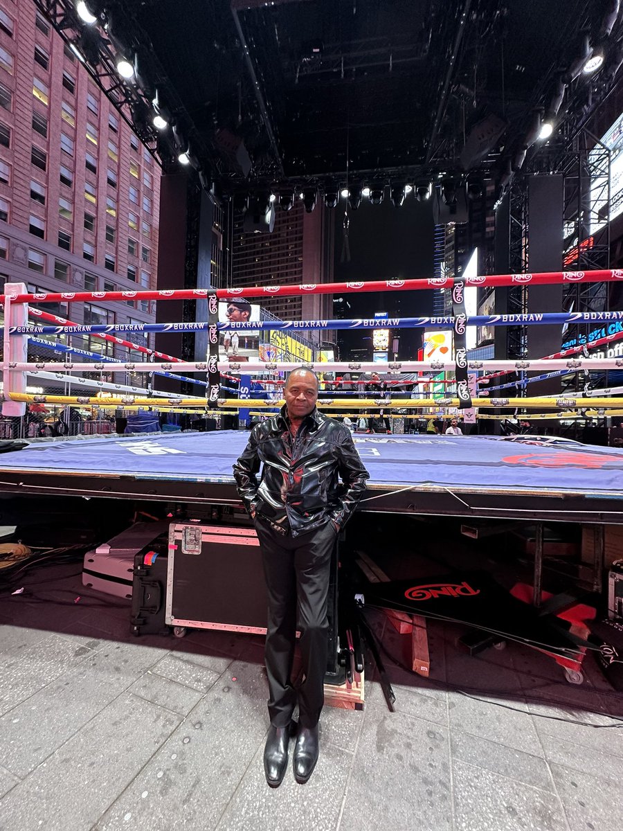 New York City—Tonight’s the night!
Catch me performing LIVE in the heart of Times Square during the historic Ryan Garcia vs. Rolly Romero fight—the first-ever boxing event held in the middle of Times Square! 🥁 #nyc #sugarfoot #RyanGarcia #FatalFury