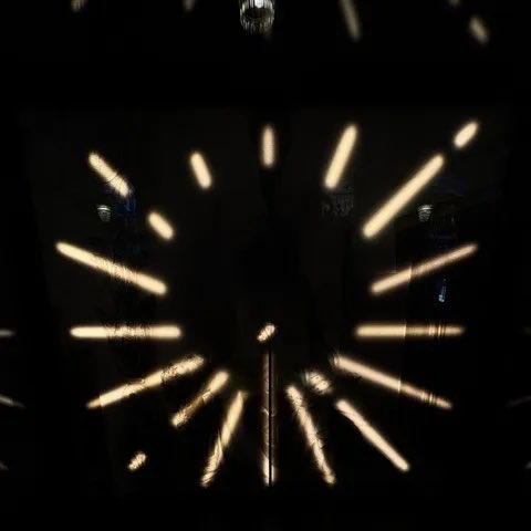 Loathe after years of waiting dropped a new single and in a scene that favours “verse-chorus-verse-chorus-breakdown-chorus” songs that fit algorithms, Loathe drops a 6 minute experimental, genre pushing progressive song that challenges the norms 👏🏼