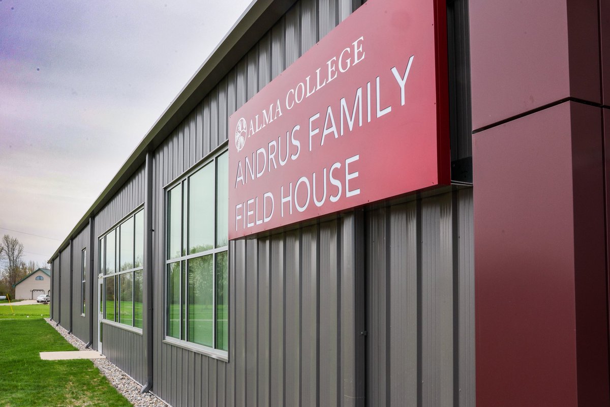 Alma College tweet media