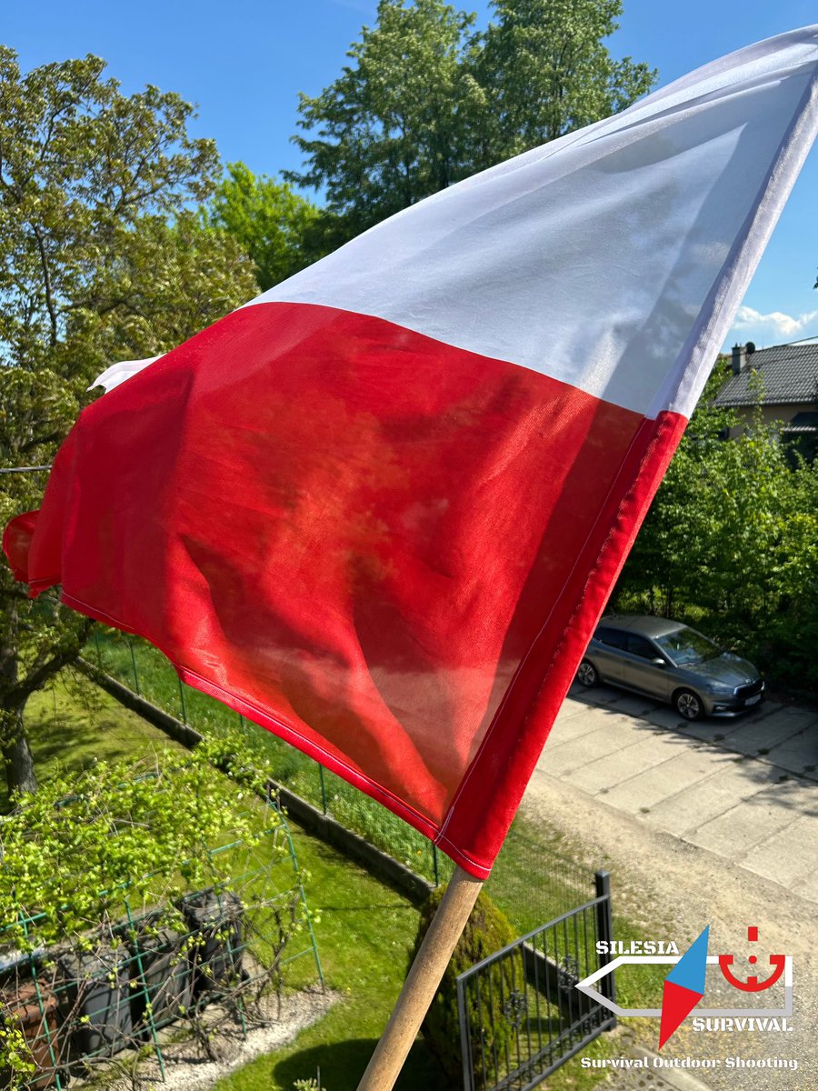 SilesiaSurvival's tweet photo. 2 maja , Dzień Flagi RP! Pamiętaj skąd jesteś i Kim jesteś. 

~Bart 

#flagapolski https://t.co/HWCIIFrVhD