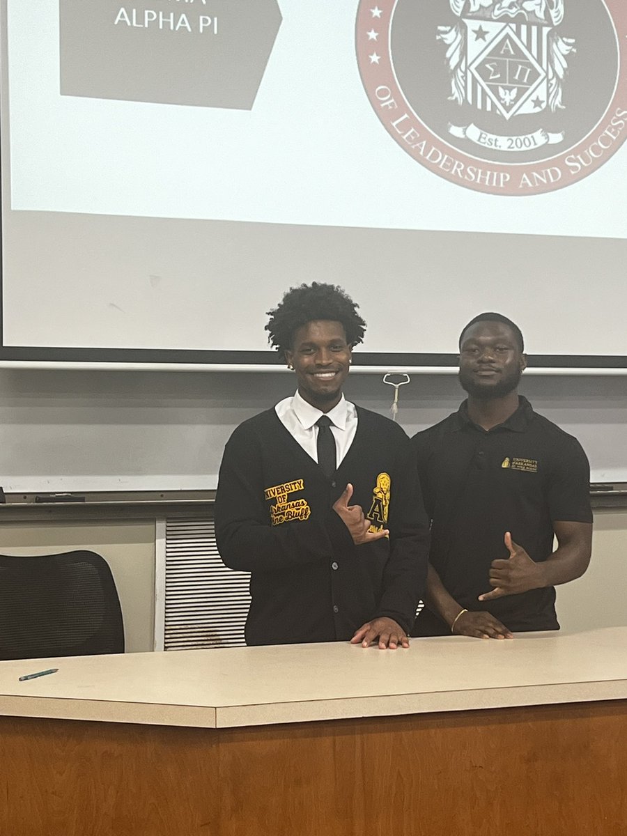 Proud moment! Last Wednesday, our students were inducted into the National Society of Leadership and Success (NSLS)! Their hard work and leadership are shining bright. The journey is just beginning!
#NSLS #StudentLeaders #LeadershipMatters