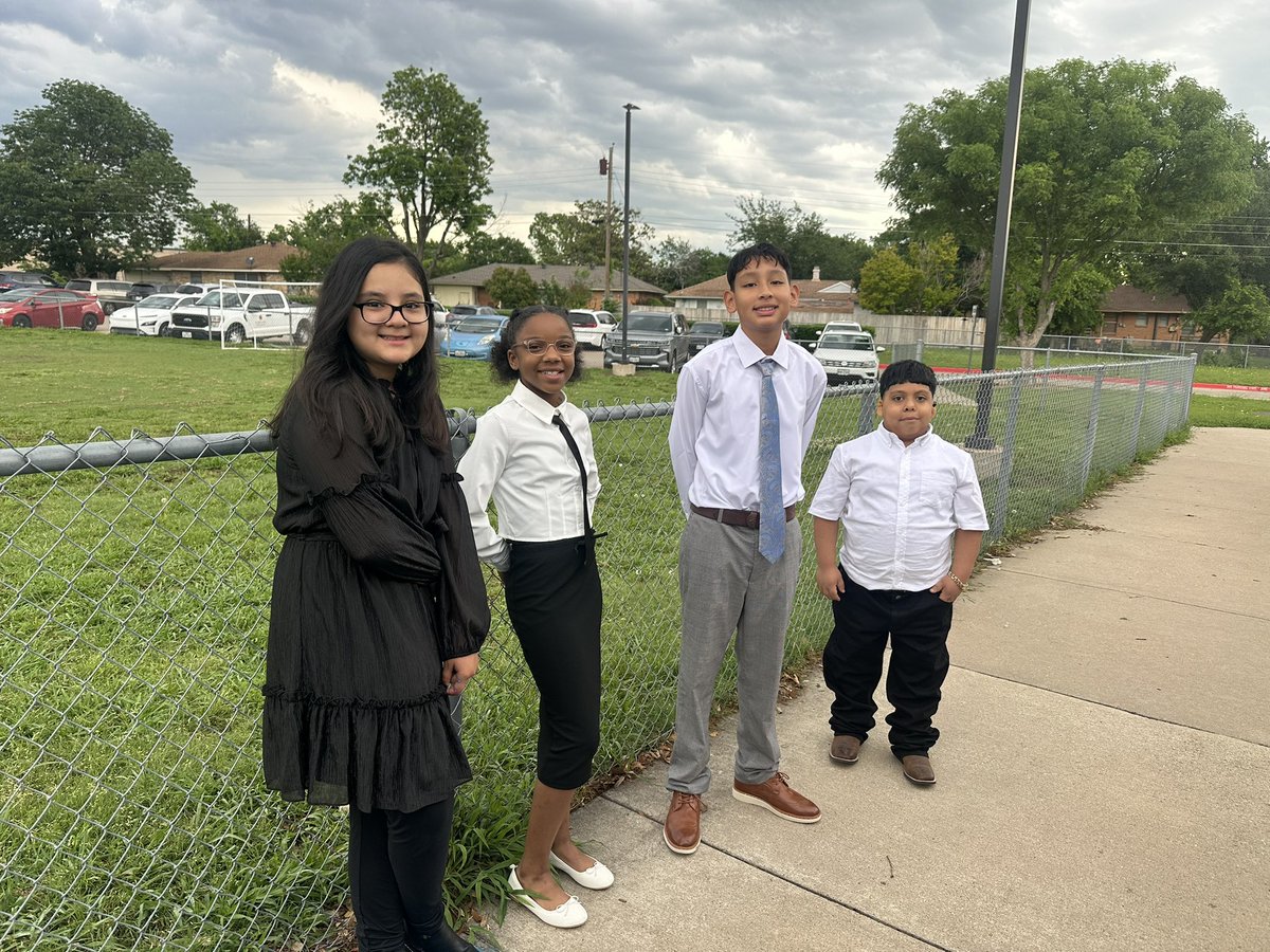 Victoria (@victori51986943) on Twitter photo <a href="/CES_Cardinals/">Caldwell Elementary</a> has Royal Ambassadors to assist during career day! We build leaders! <a href="/gisdnews/">Garland ISD</a> <a href="/gisdcounseling/">GISD Guidance and Counseling</a> <a href="/gisdengagement/">Family and Community</a> <a href="/JasonAWheeler/">Jason A. Wheeler</a> <a href="/CES_Cardinals/">Caldwell Elementary</a> has Royal Ambassadors to assist during career day! We build leaders! <a href="/gisdnews/">Garland ISD</a> <a href="/gisdcounseling/">GISD Guidance and Counseling</a> <a href="/gisdengagement/">Family and Community</a> <a href="/JasonAWheeler/">Jason A. Wheeler</a>
