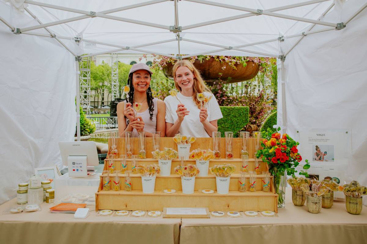 This weekend kicks off the Spring Market by Urbanspace—featuring 175 local makers and artisans bringing their best to pop-up stalls. 🌸✨

Seven weekends of shopping, sipping, and strolling—just one avenue over from Hyatt Grand Central. See you in Bryant Park! 🌿
