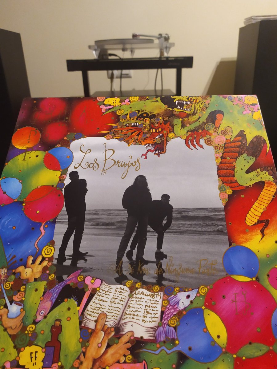 Reconozco que no soy muy de discos instrumentales pero ya me decía el amigo <a href="/sansonero/">Javi</a> que este disco era cojonudo, y no defrauda, no.