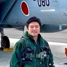 前幾天，國民黨前副秘書長蔡正元在臉書上發表有關中山泰秀前日本防衛副大臣的不實言論。造成了中山泰秀先生的困擾，並對台日關係造成了一定的負面影響。今天，中山泰秀已經委托律師向蔡正元發出了要求七天以內公開道歉的律師函，否則將正式提告。中山泰秀對蔡正元發表的不實言論非常憤怒。我得到了中山