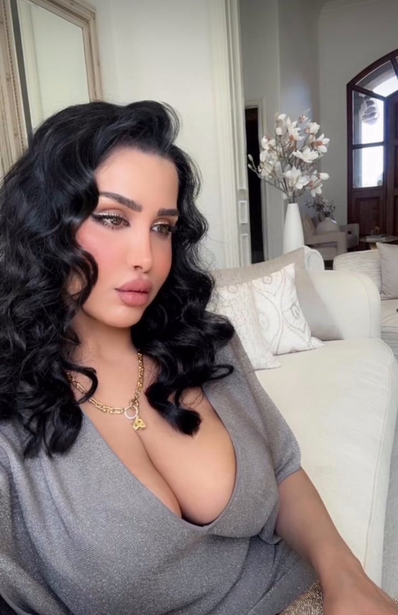 #هند_القحطاني ملكة جمال المملكة العربية السعودية الحبيبة🤍
<a href="/90_0k/">شبح</a>