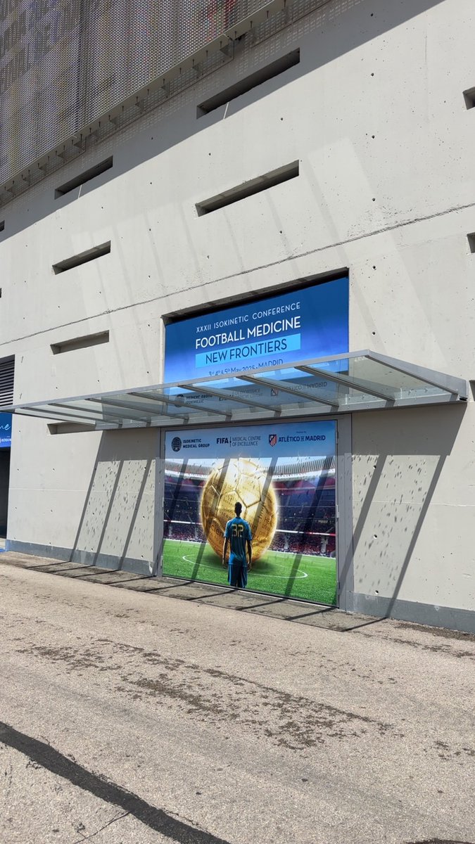 هنا مدريد لحضور مؤتمر طب كرة القدم الدولي.
اخر التطورات والاحداث في عالم الطب الرياضي وخصوصا كرة القدم.

تابعوا التغطية كاملة في سنابي: physio.khalid