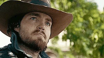 suekmoorhen's tweet image. It’s #DeLaFereFriday folks! 

I had an early finish and a visit to the pub for a very welcome glass of Sauvignon- very enjoyable! 

Enjoy your evening!

#Athos
#TomBurke