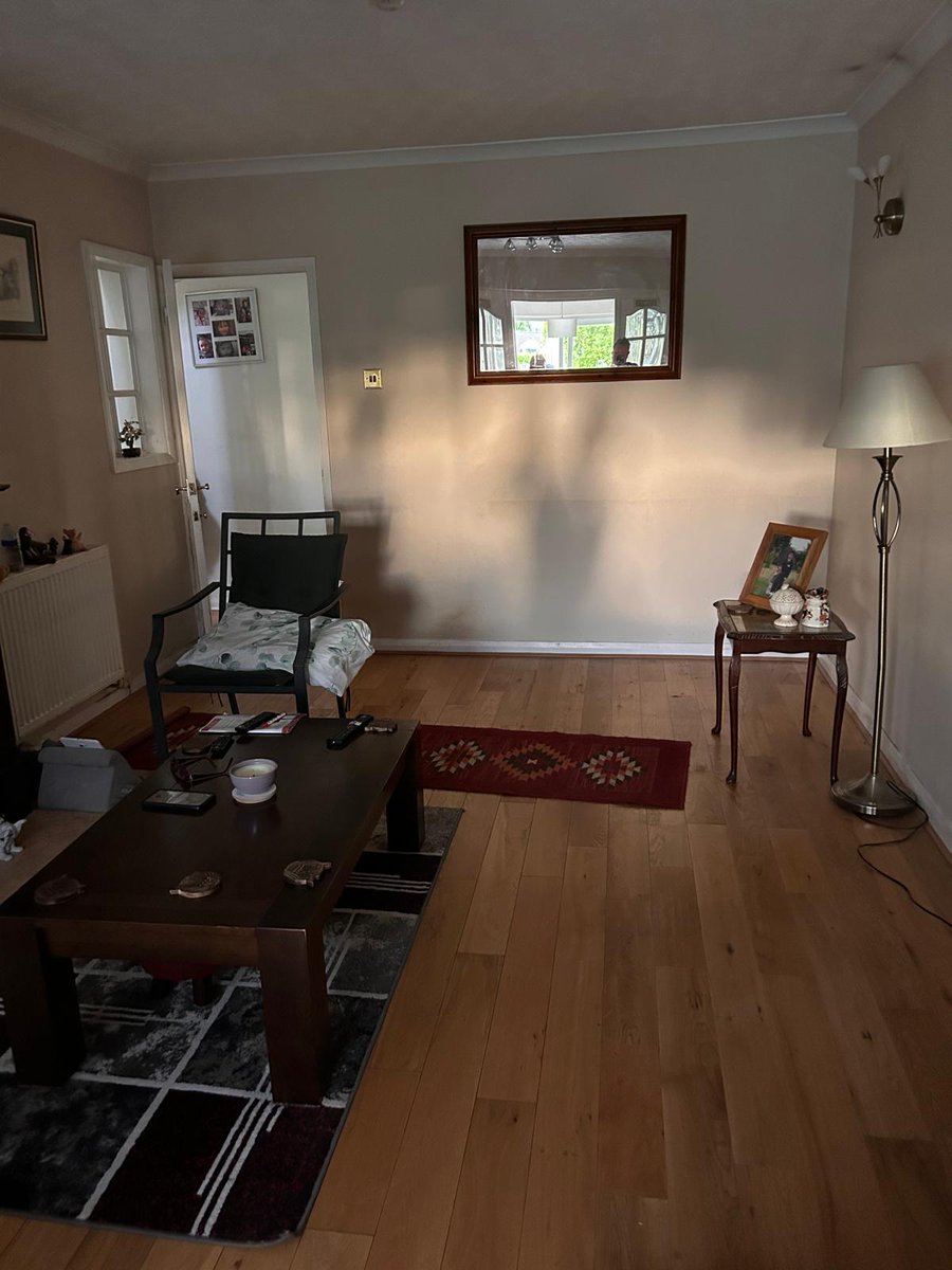 ciaranphillips's tweet photo. Absolutely furious with @scs_sofas My 82-year-old mother's furniture delivery has been cancelled TWICE! She's stuck with uncomfortable chairs and it's simply unacceptable. She called customer service today and got no call back.Elderly customers deserve better! #scs #elderlycare https://t.co/xfPyL5JDjF