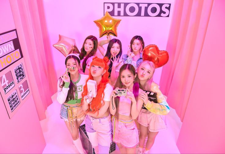 tribefoxy's tweet photo. It's a pride for me to know TRI_BE, to be their fan, and to introduce myself as #TRUE. Let's fight together forever true! Even if #TRI_BE disbands, let's move forward with their light! https://t.co/PuMeoPRxZf