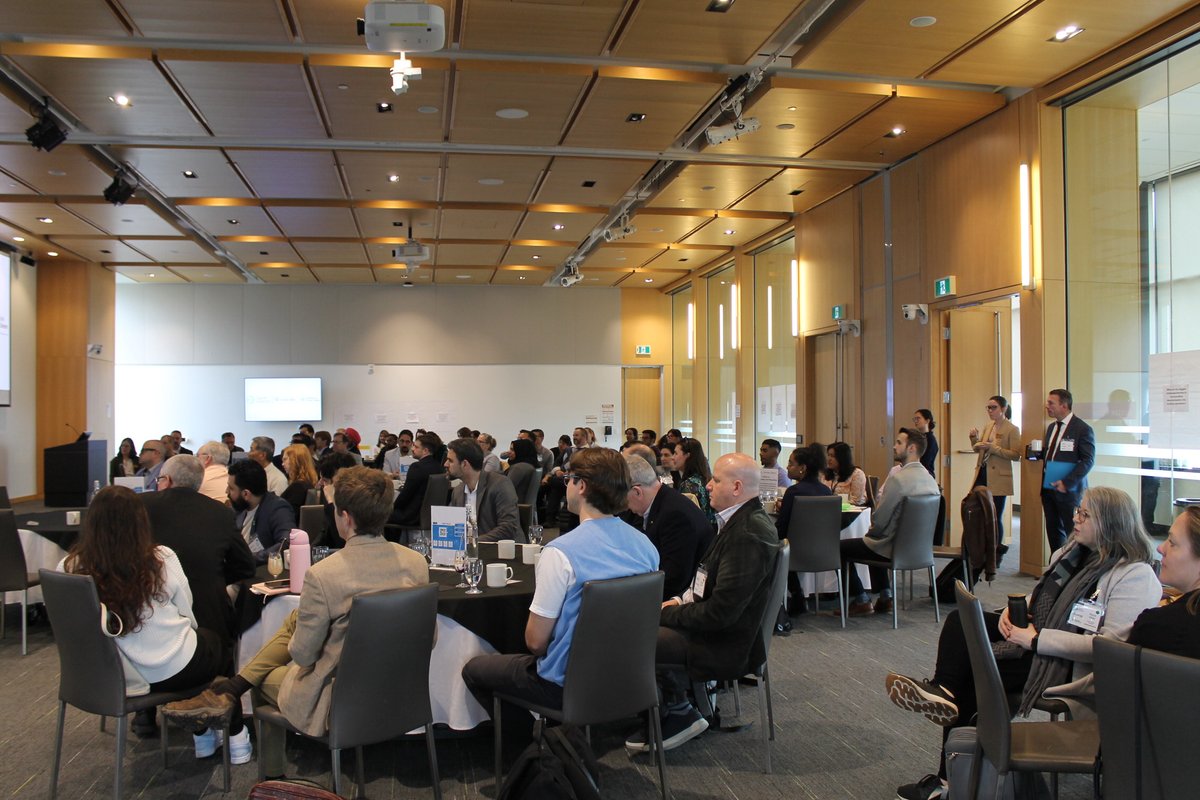 Big day! 🤝We signed an MOU with TRCA and co-hosted an industry workshop full of ideas and collaboration about decarbonizing buildings💡👥
#TRCA #UTSC #TrentU #FlemingCollege #CentennialCollege #OntarioTechU
#Partnership #Innovation #Collaboration #earthdistrictca