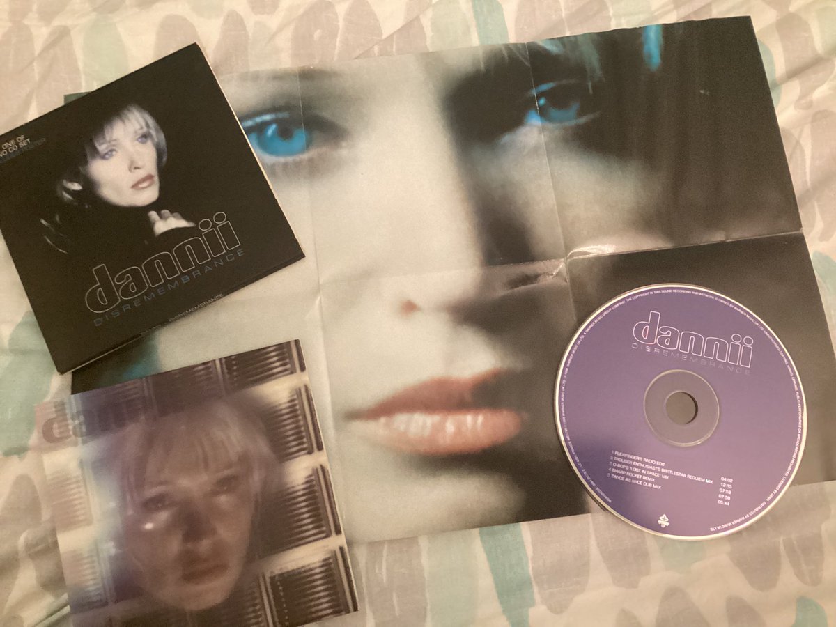 dearianfawn's tweet image. I still have the poster that came with #Disrememberance by #DanniiMinogue #CD single #IKissedABoy