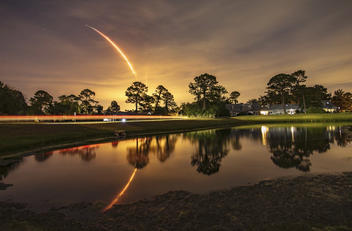 tierneyPhoto's tweet photo. Four launches in five days - Cape Canaveral Space Force Station

April 27 – SpaceX Falcon 9: Starlink 12-23

April 28  – ULA Atlas V: Amazon Kuiper Satellites

April 29 – SpaceX Falcon 9: Starlink 12-10

May 1 – SpaceX Falcon 9: Starlink 6-75
@ulalaunch @SpaceX https://t.co/GtSqzkNW4n