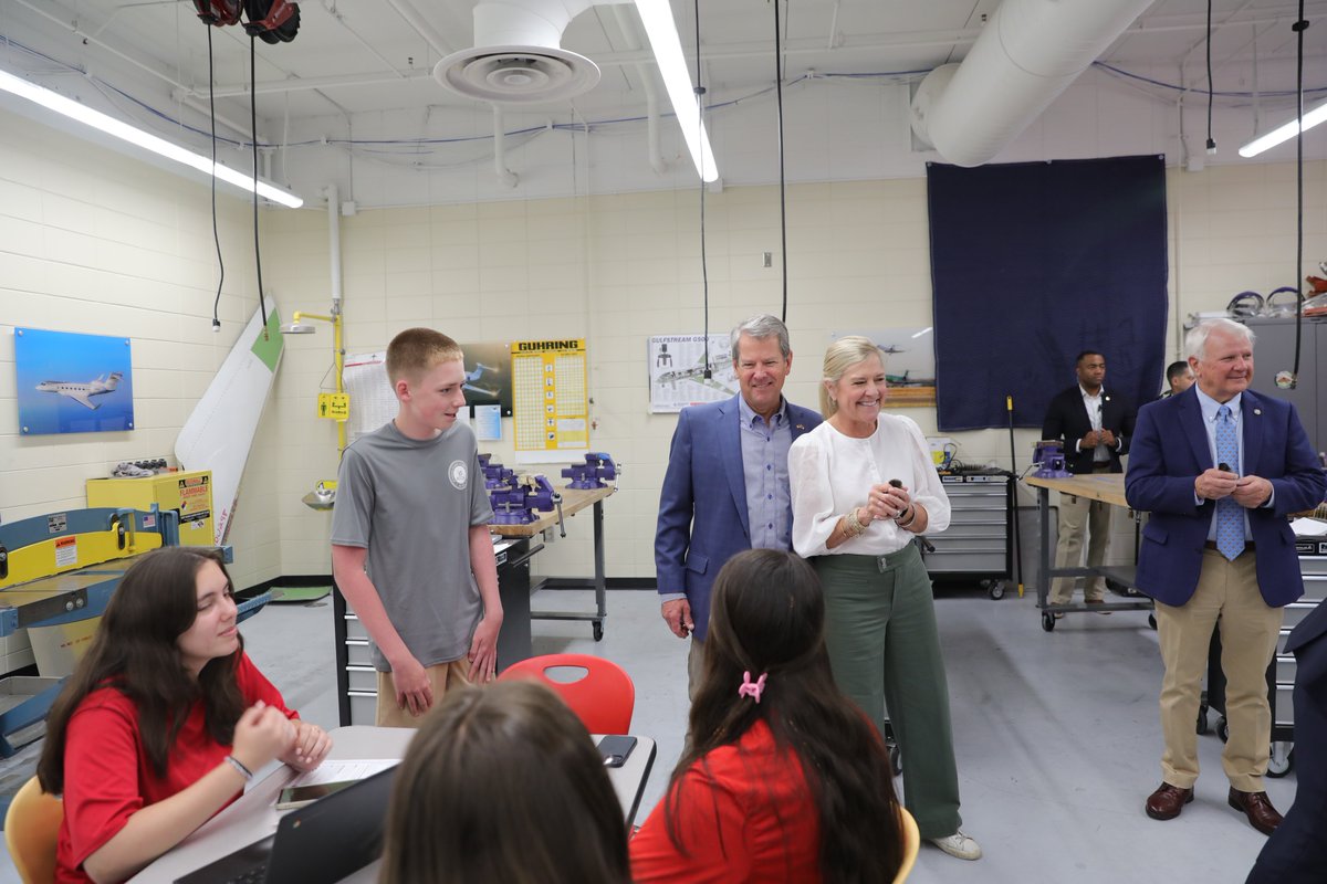 Governor Brian P. Kemp (@govkemp) on Twitter photo Marty and I were glad to join <a href="/JonBurnsGA/">JonBurnsGA</a> in welcoming <a href="/SBA_Kelly/">Kelly Loeffler</a> back to Georgia today to see the ways Effingham College and Career Academy is preparing Georgia’s next generation for the jobs of the future.
Whether these students plan to attend a college or university or enter Marty and I were glad to join <a href="/JonBurnsGA/">JonBurnsGA</a> in welcoming <a href="/SBA_Kelly/">Kelly Loeffler</a> back to Georgia today to see the ways Effingham College and Career Academy is preparing Georgia’s next generation for the jobs of the future.
Whether these students plan to attend a college or university or enter