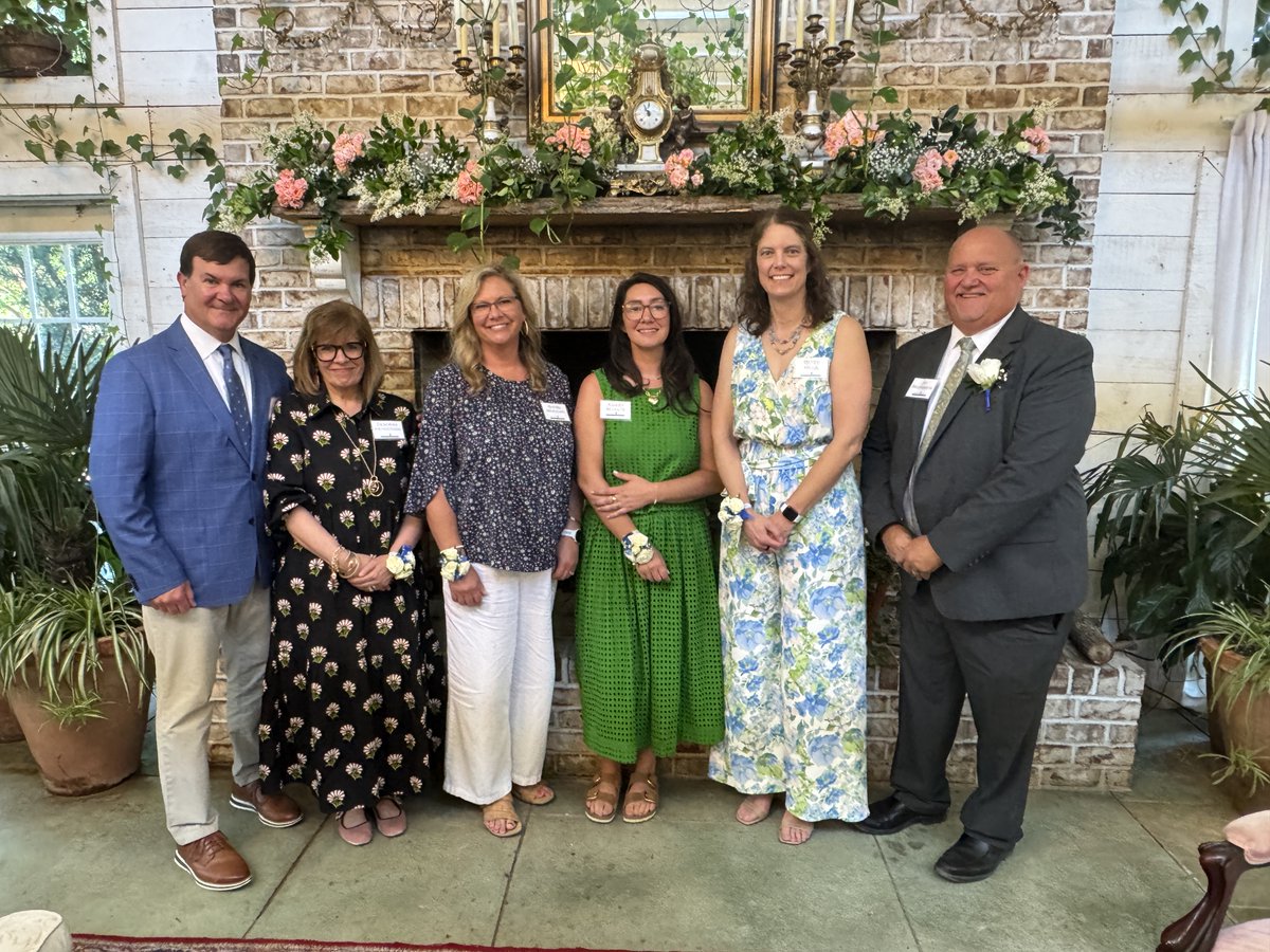 🎉 Big congrats to our 2025-2026 CCPS Employees of the Year! 
👇 Meet our winners! ⬇️
🍎 Sherri Meadows, CHS – Teacher
🎯 Jay Westbrook, ECHS – Principal
🧭 Ashley Schultz, BCMS – Asst. Principal
📚 Deborah Henderson, NES – Certified 
🎓 Betsy Mills, BES – Classified